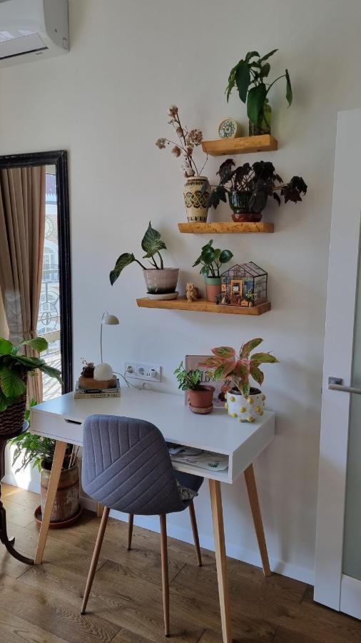 Apartment Jungle Kyiv